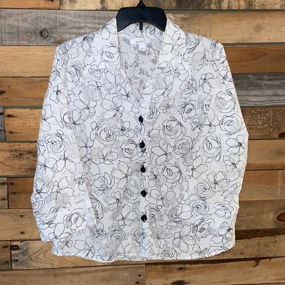 Dress Barn Tops - 🌻WOMENS Blouse